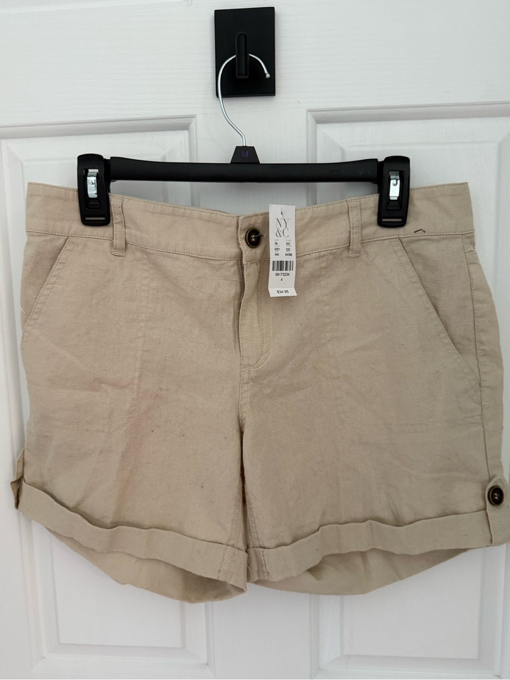 New York & Company Beige Roll-Cuff Cargo Shorts